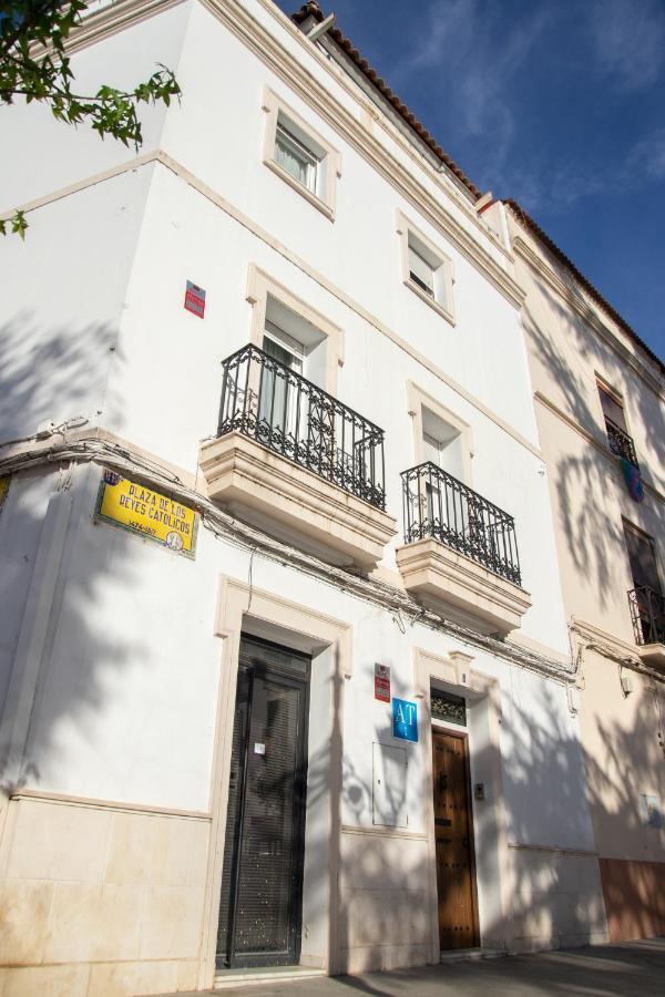 Alojamientos Puerta Palma Con Vistas Y Parking 巴达霍斯 外观 照片