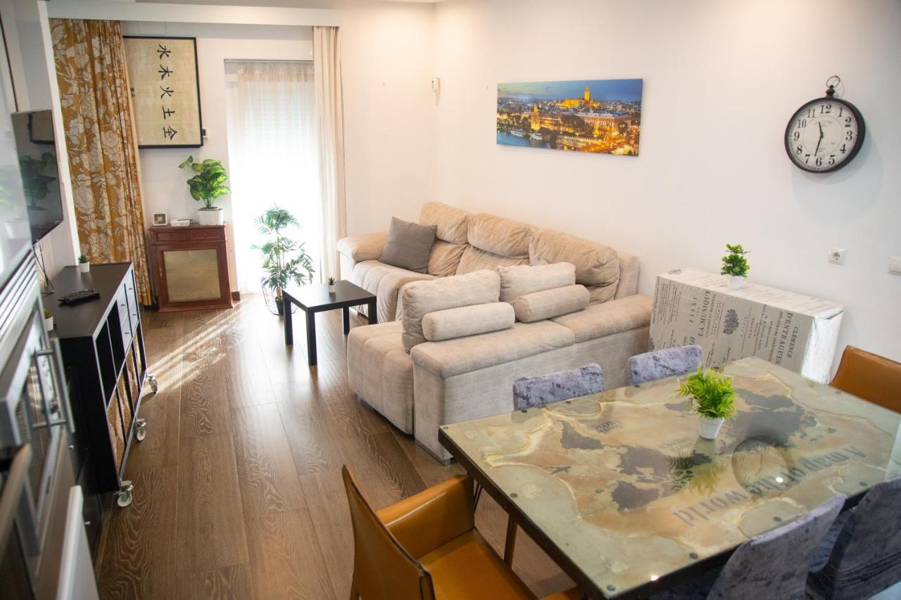 Alojamientos Puerta Palma Con Vistas Y Parking 巴达霍斯 外观 照片
