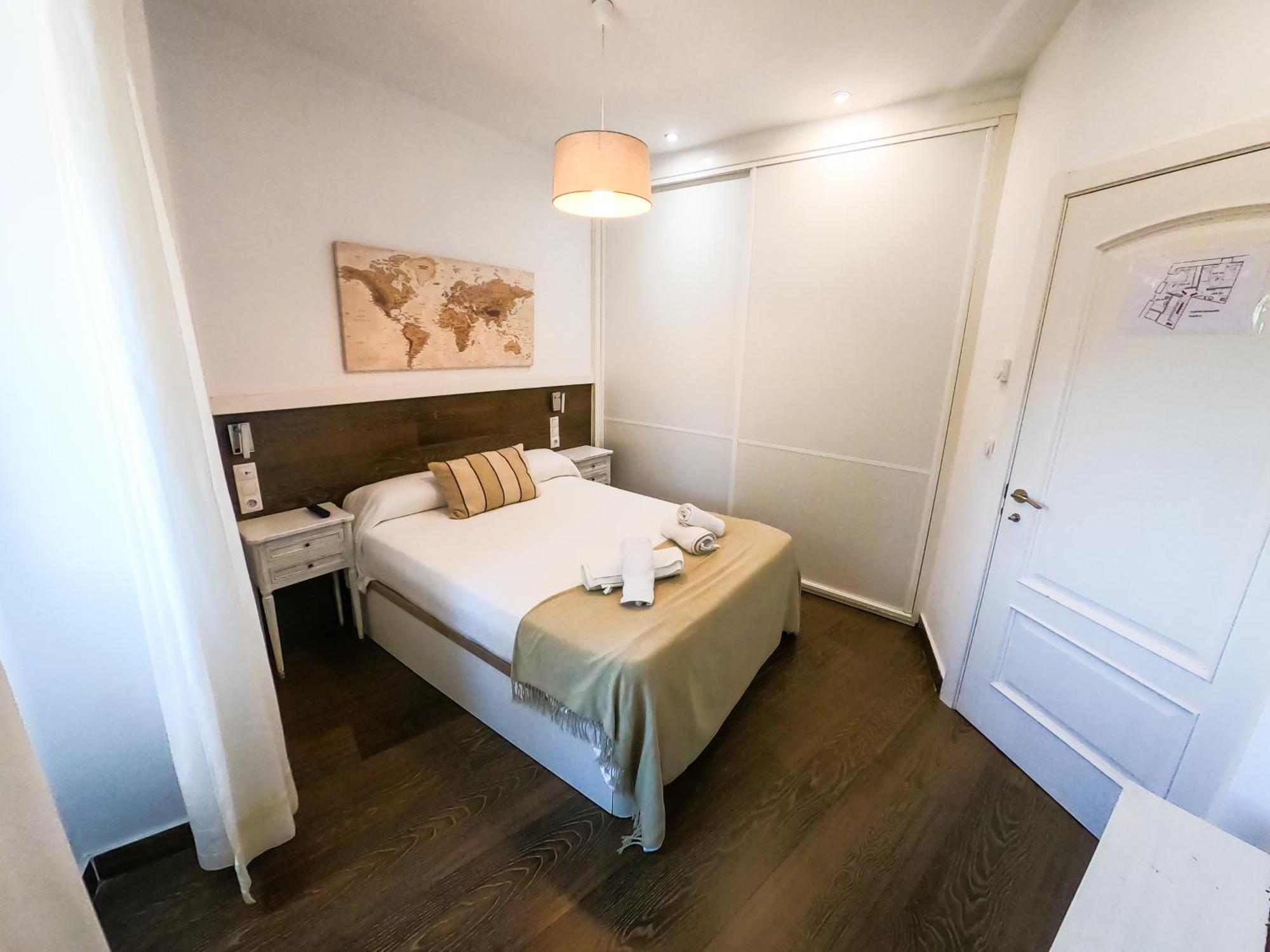 Alojamientos Puerta Palma Con Vistas Y Parking 巴达霍斯 外观 照片